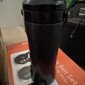 Shiny black MultiShaker Brumate 26oz